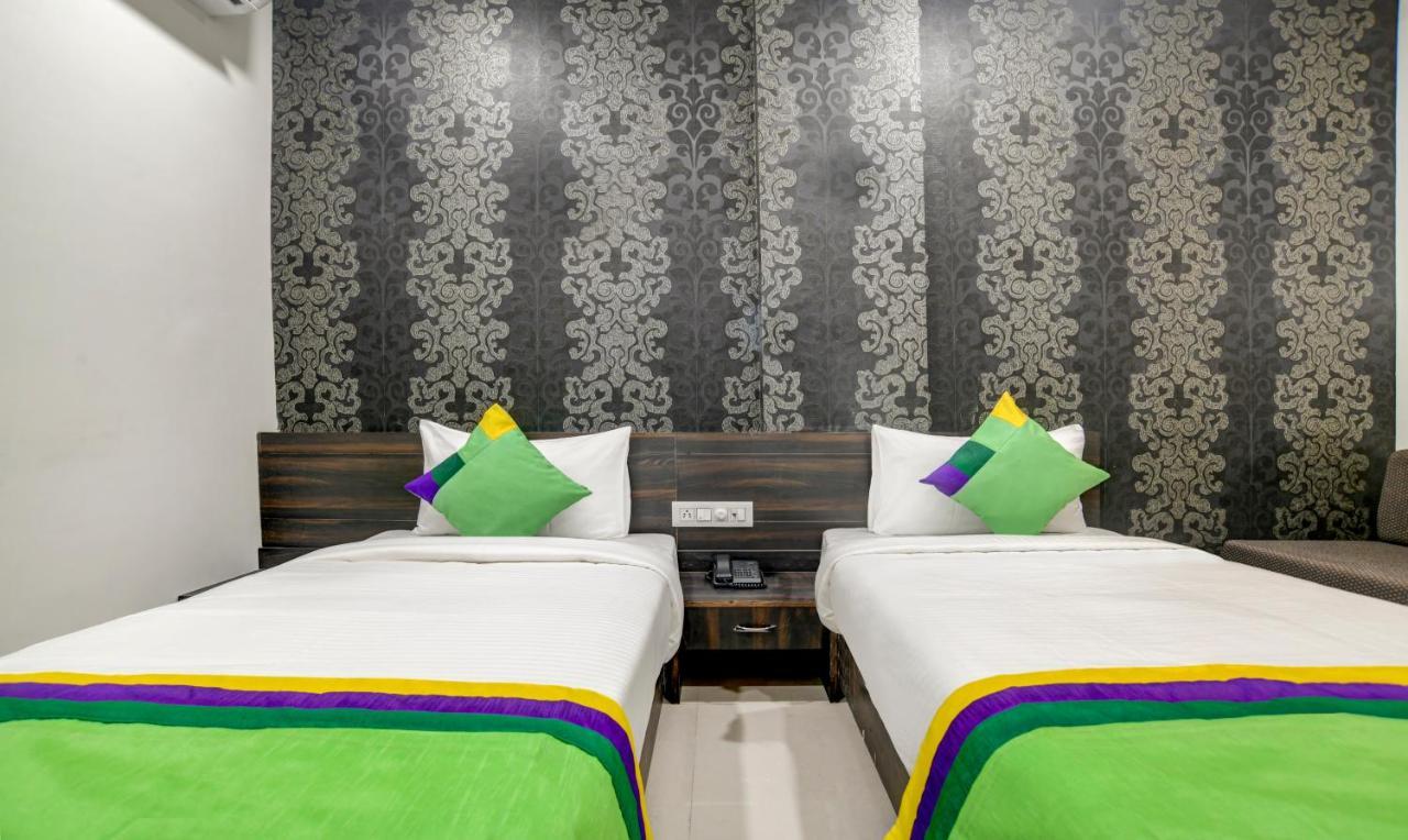 Treebo Grand Euro Pipliyahana Square Indore Esterno foto